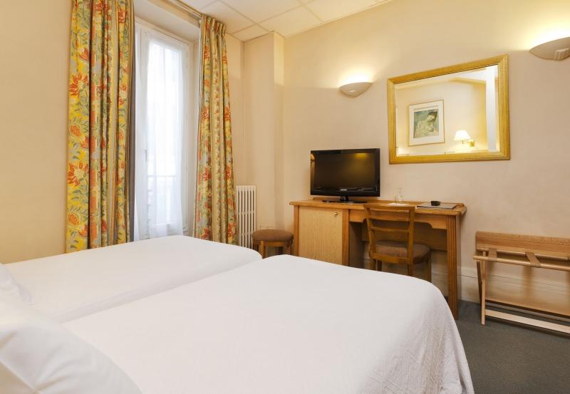 Hotel Royal Opera
