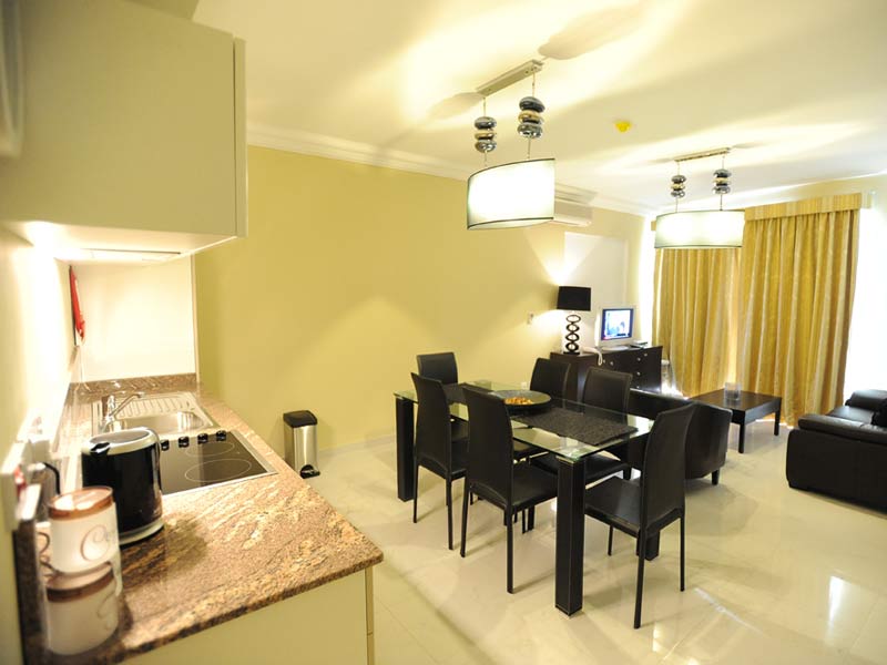 Onyx Suites & Apartments