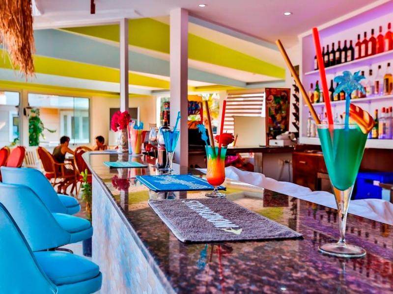 Blue Green Residence