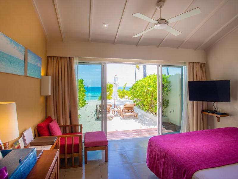 Centara Ras Fushi Resort & Spa Maldives