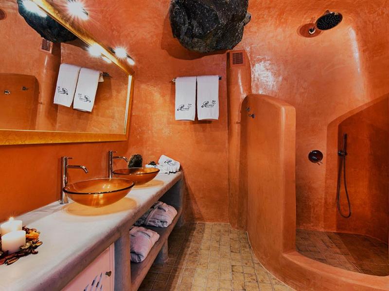 Pegasus Suites & Spa