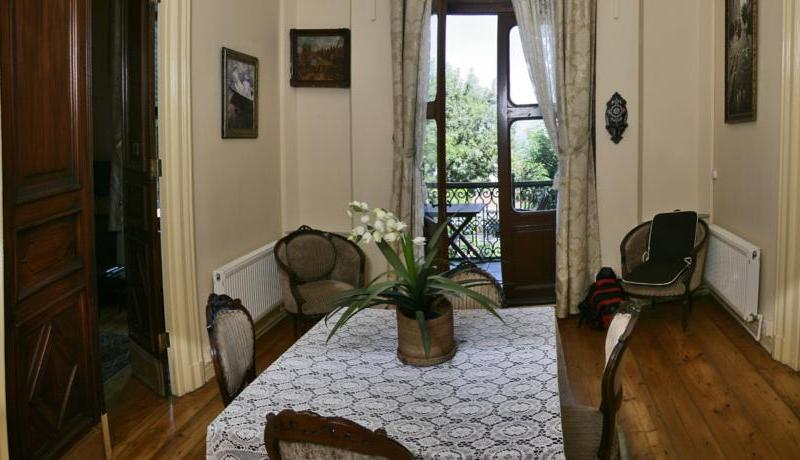 Anastasia Meziki Hotel