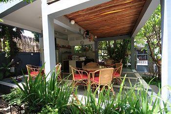 Frangipani Villa-60s Hotel