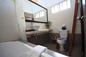 Frangipani Villa-60s Hotel