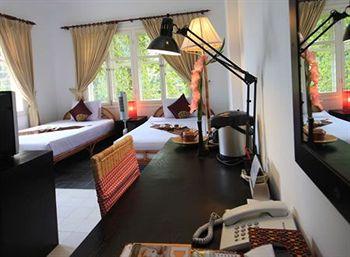 Frangipani Villa-60s Hotel