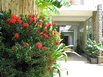 Frangipani Villa-60s Hotel