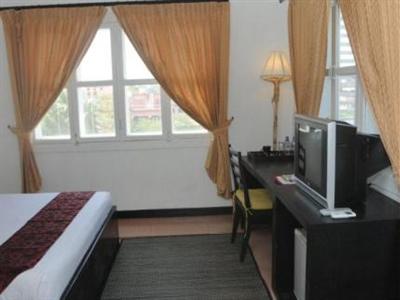 Frangipani Villa Hotel