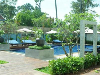 Frangipani Villa Hotel