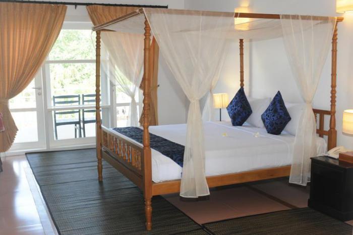 Frangipani Villa Hotel