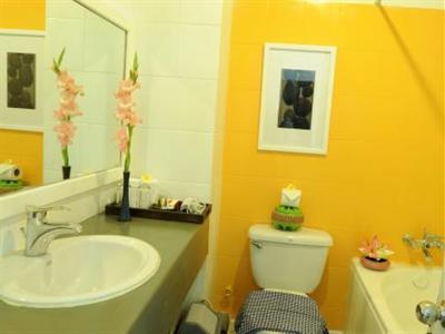 Frangipani Villa Hotel II