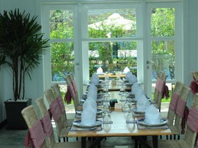 Frangipani Villa Hotel II