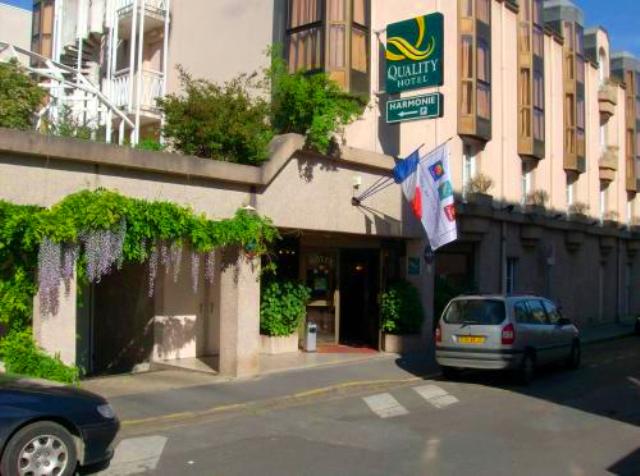 Quality Hotel Harmonie Tours