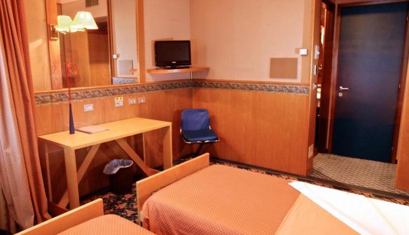 Hotel Oleggio Malpensa