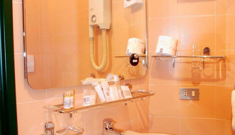 Hotel Oleggio Malpensa