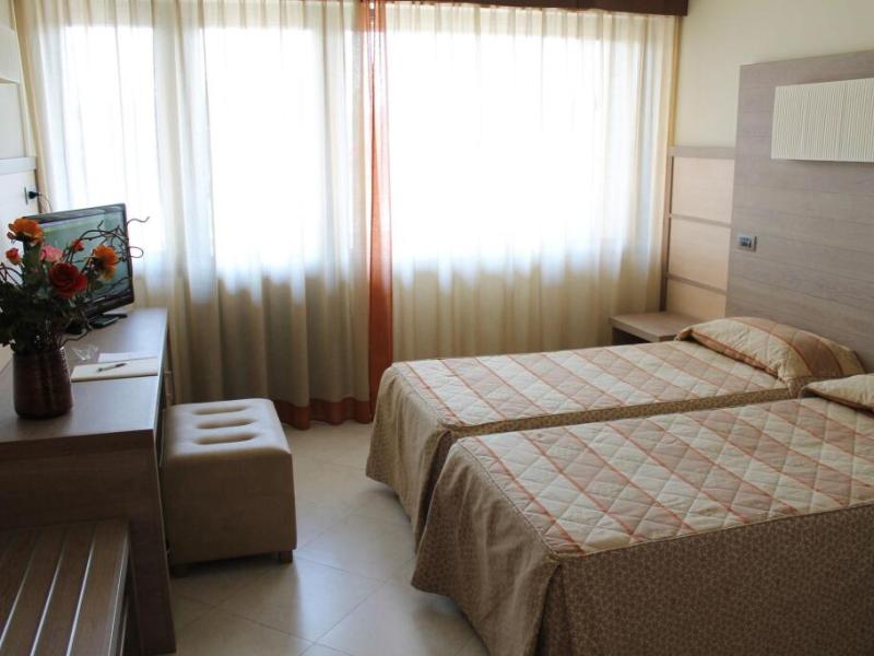 Nil Hotel