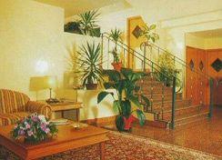Savant Hotel