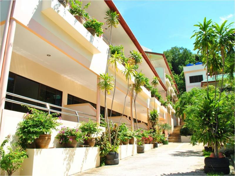Karon Village Hotel