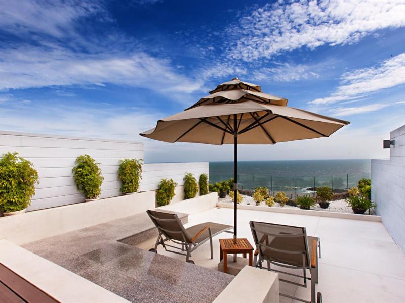 The Cliff Resort & Residences