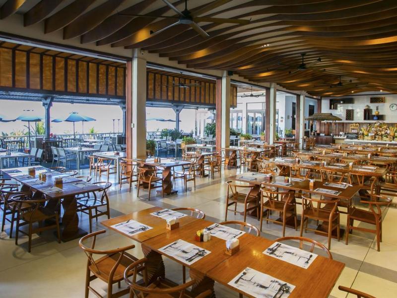 The Cliff Resort & Residences