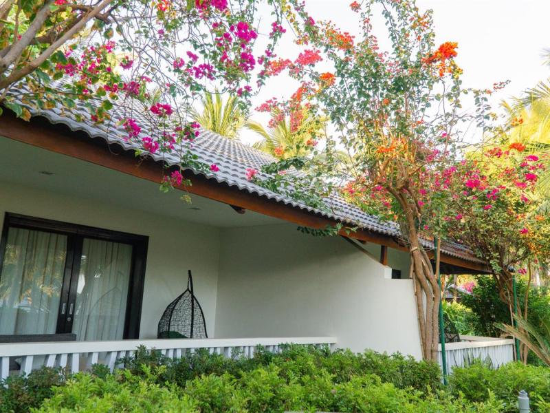 The Cliff Resort & Residences