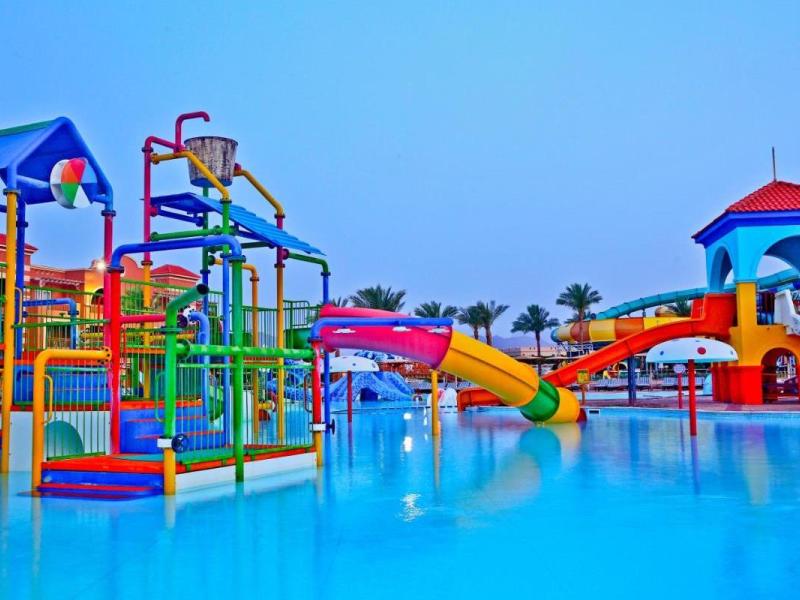 Charmillion Club Aqua Park