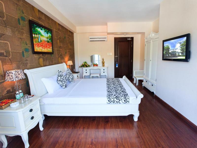Paragon Villa Hotel