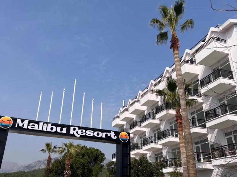 Malibu Resort Hotel (Malibu Garden Resort)