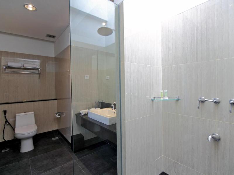 Santika Siligita Hotel