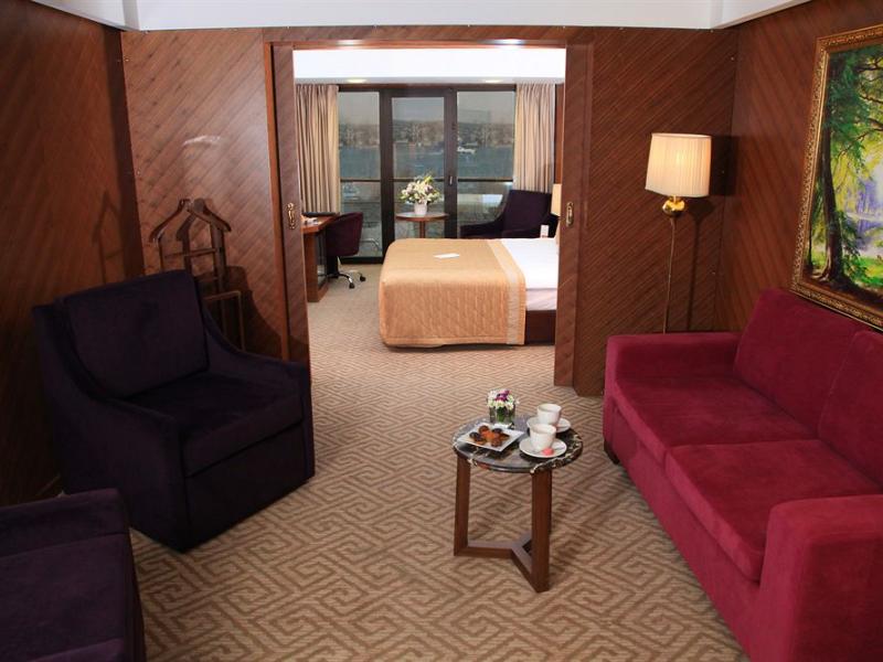 Nixon The Bosphorus Hotel