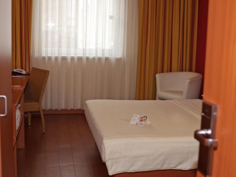 Star Inn Hotel Budapest Centrum