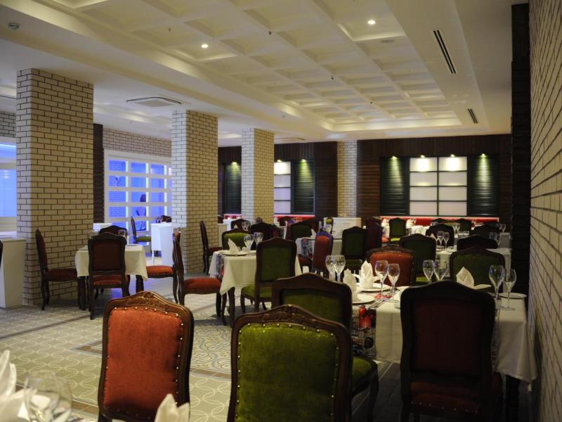 Crystal Waterworld Resort & Spa