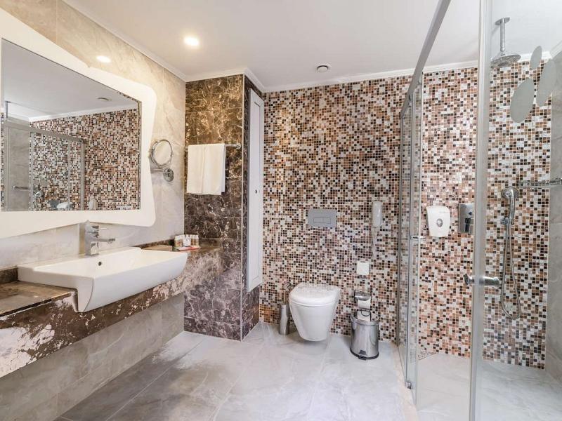 Crystal Sunset Luxury Resort & Spa