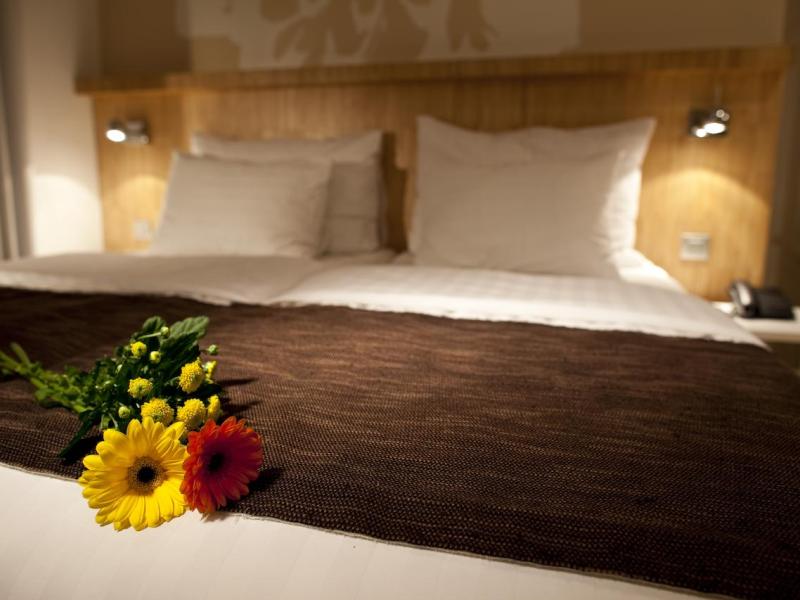 Dahlia Inn