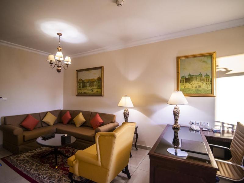 Mercure Dubai Barsha Heights Hotel Apartments