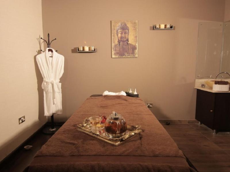 Mercure Dubai Barsha Heights Hotel Apartments