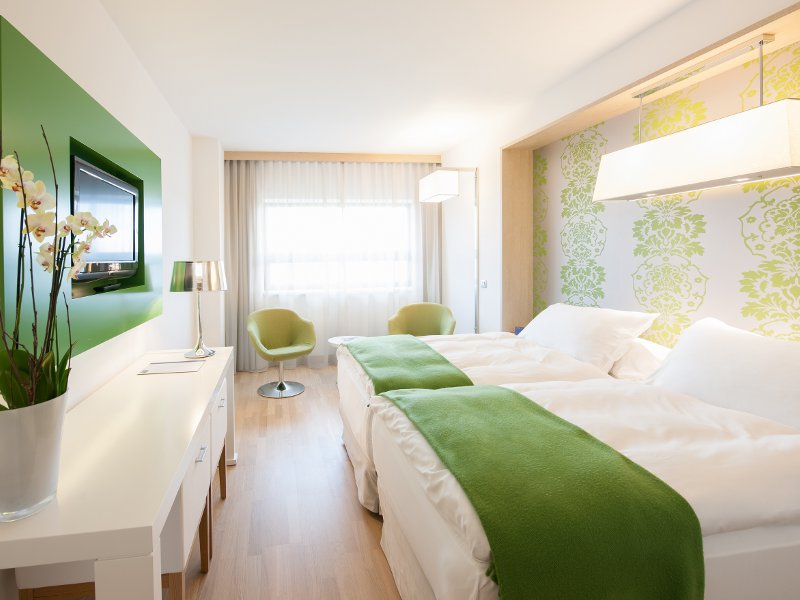 Occidental Praha Five