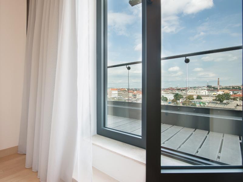 Occidental Praha Five