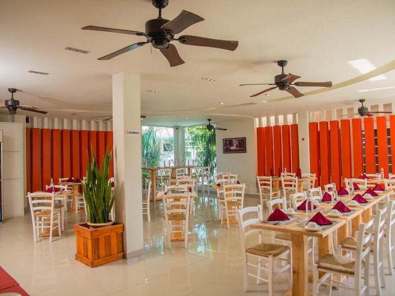 Reveries Diving Village