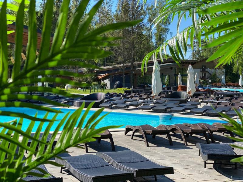 Les Art Resort