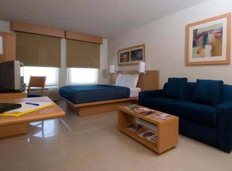 City Express Cancun