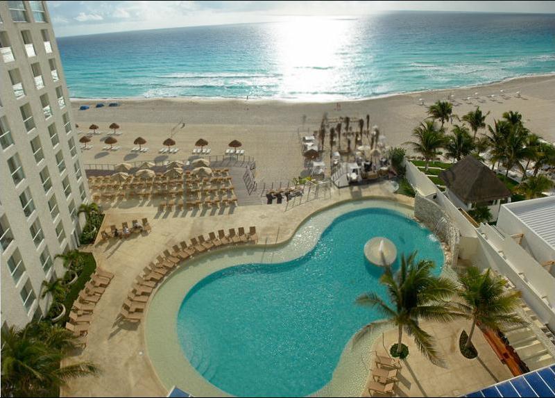 Sunset Royal Beach Resort