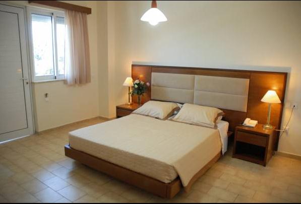Paleos Hotel Apartments