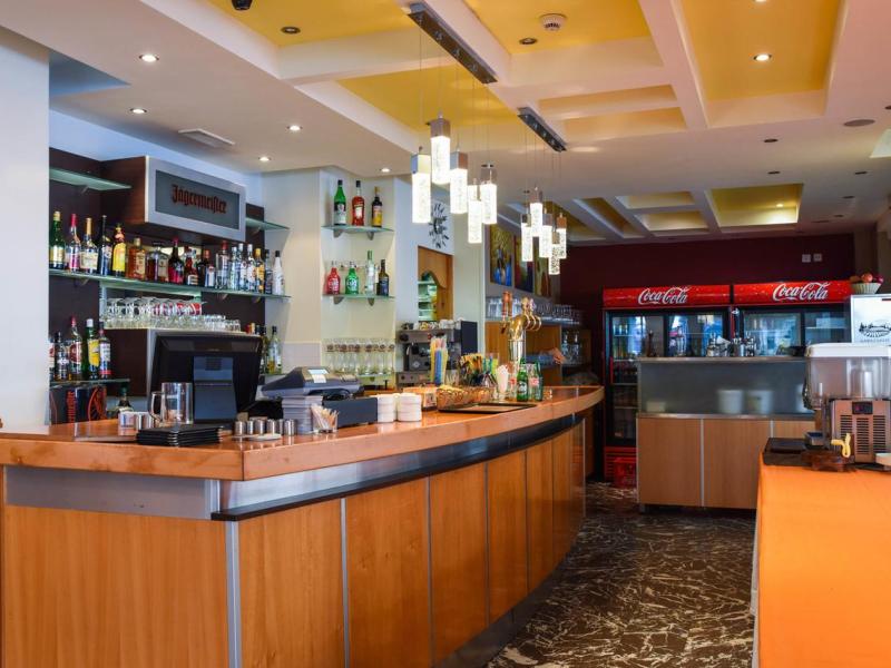Vassilia Hotel