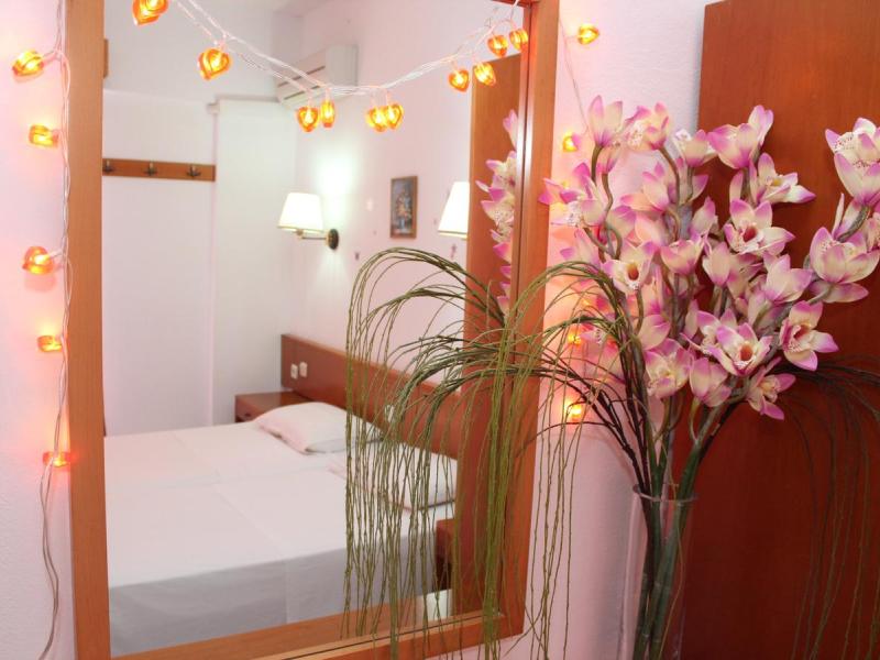 Elarin Hotel