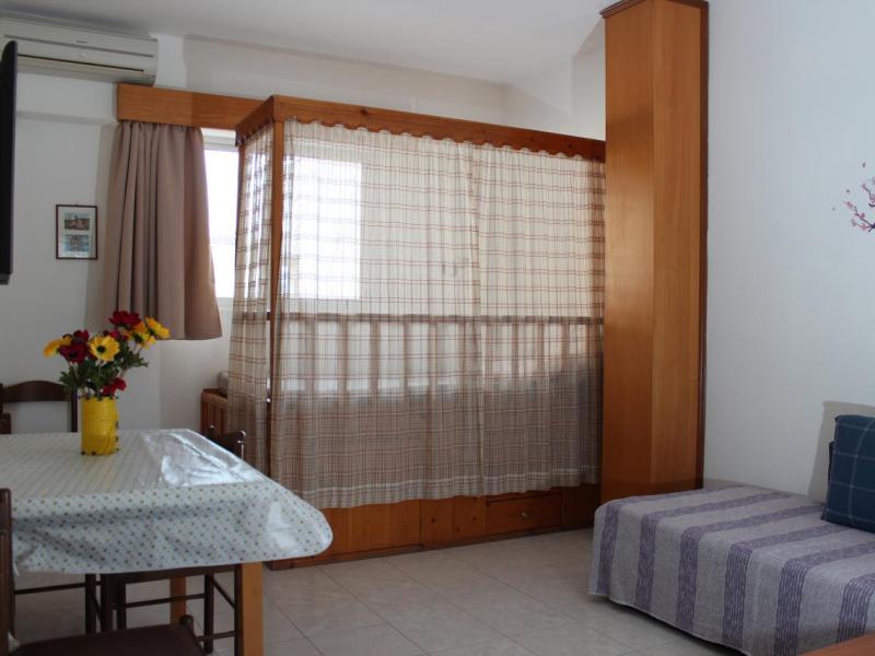 Elarin Hotel