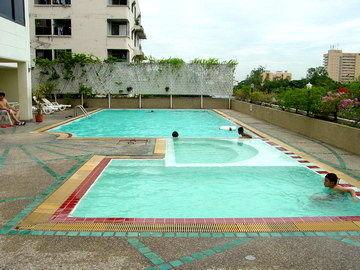 Chaleena Hotel Bangkok