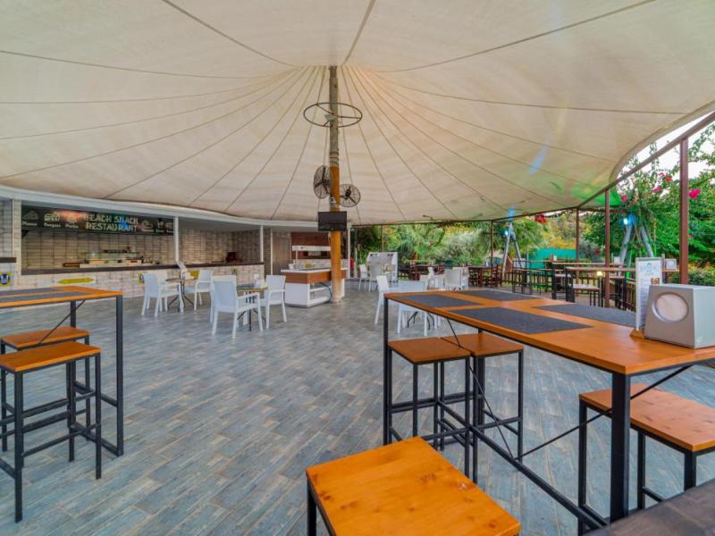 Justiniano Deluxe Resort Hotel