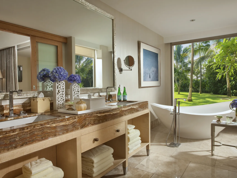 The Mulia Resort & Villas