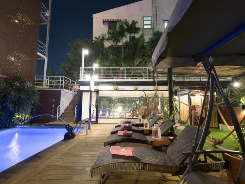 Siam Piman Hotel