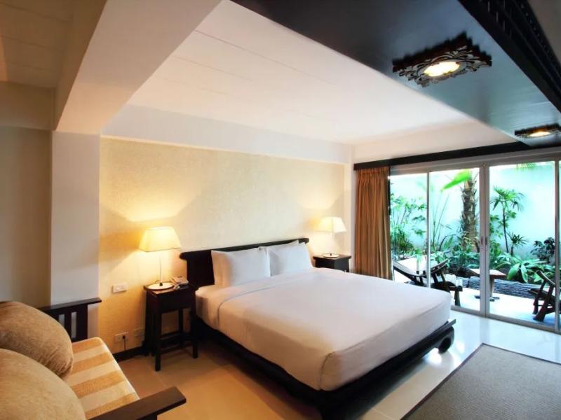 Siam Piman Hotel